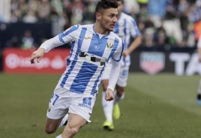  国际米兰租借小将萨尔塞多，强化左路进攻  