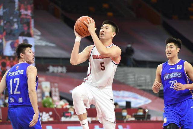  亚眠替补奇兵制胜上演以弱胜强